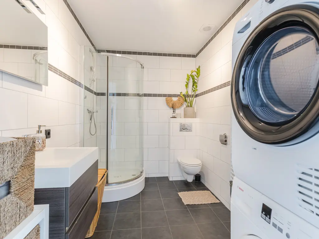 van Tolstraat 4r, BODEGRAVEN
