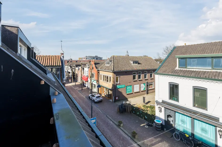 van Tolstraat 4r