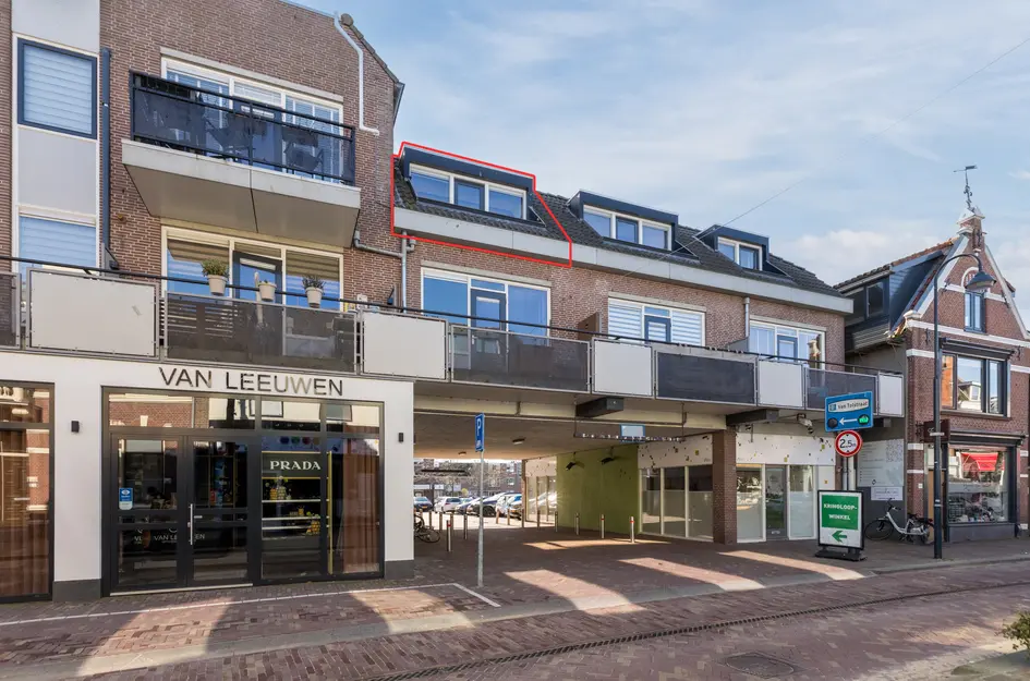 van Tolstraat 4r