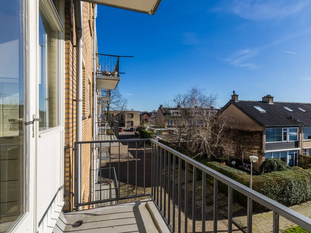 Dronensingel 97, BODEGRAVEN
