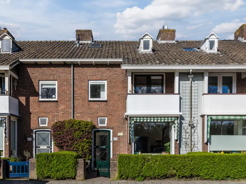 Spoorlaan 14, BODEGRAVEN