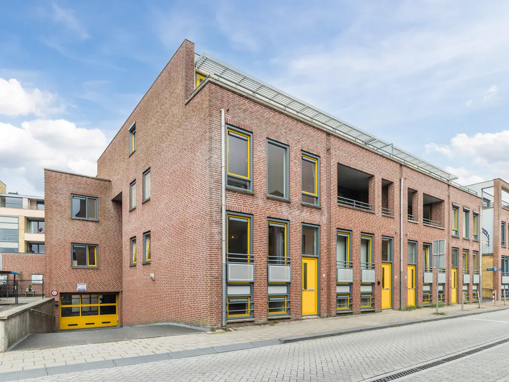 Overtocht 11, BODEGRAVEN