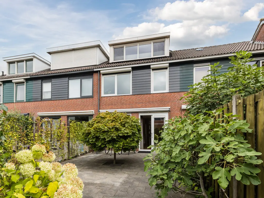 Vossestaart 15, BODEGRAVEN