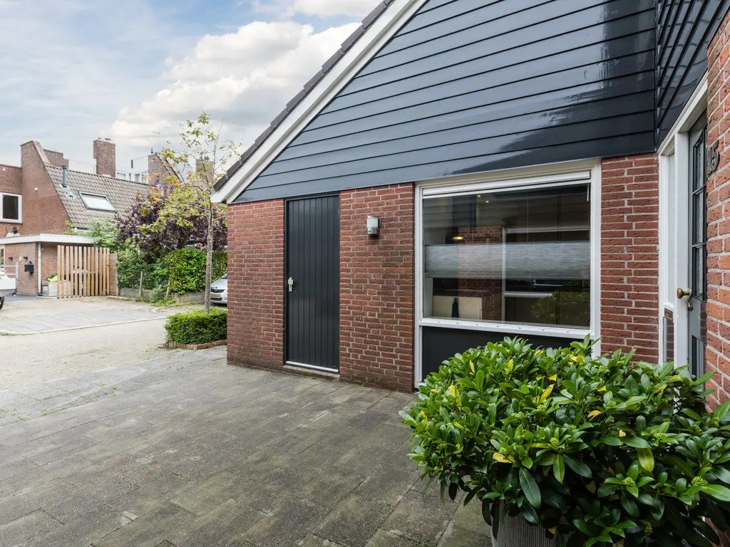 Vossestaart 15, BODEGRAVEN