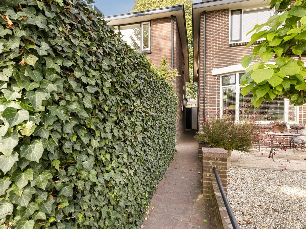 Zuidzijde 21, BODEGRAVEN