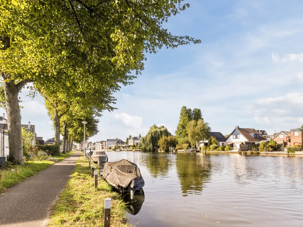 Zuidzijde 21, BODEGRAVEN