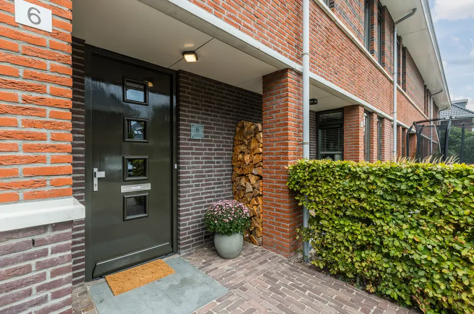 André de Jongstraat 6