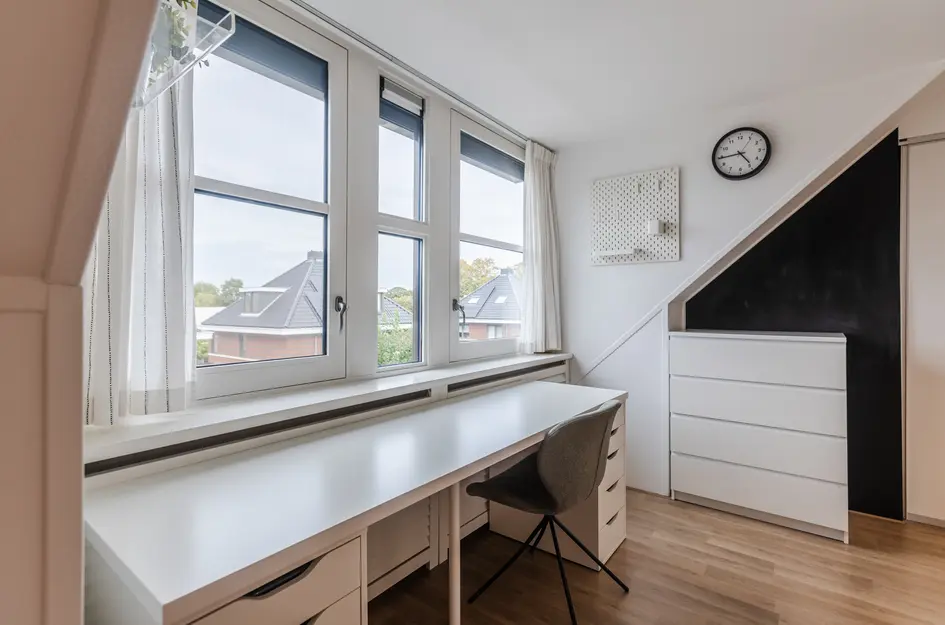 André de Jongstraat 6