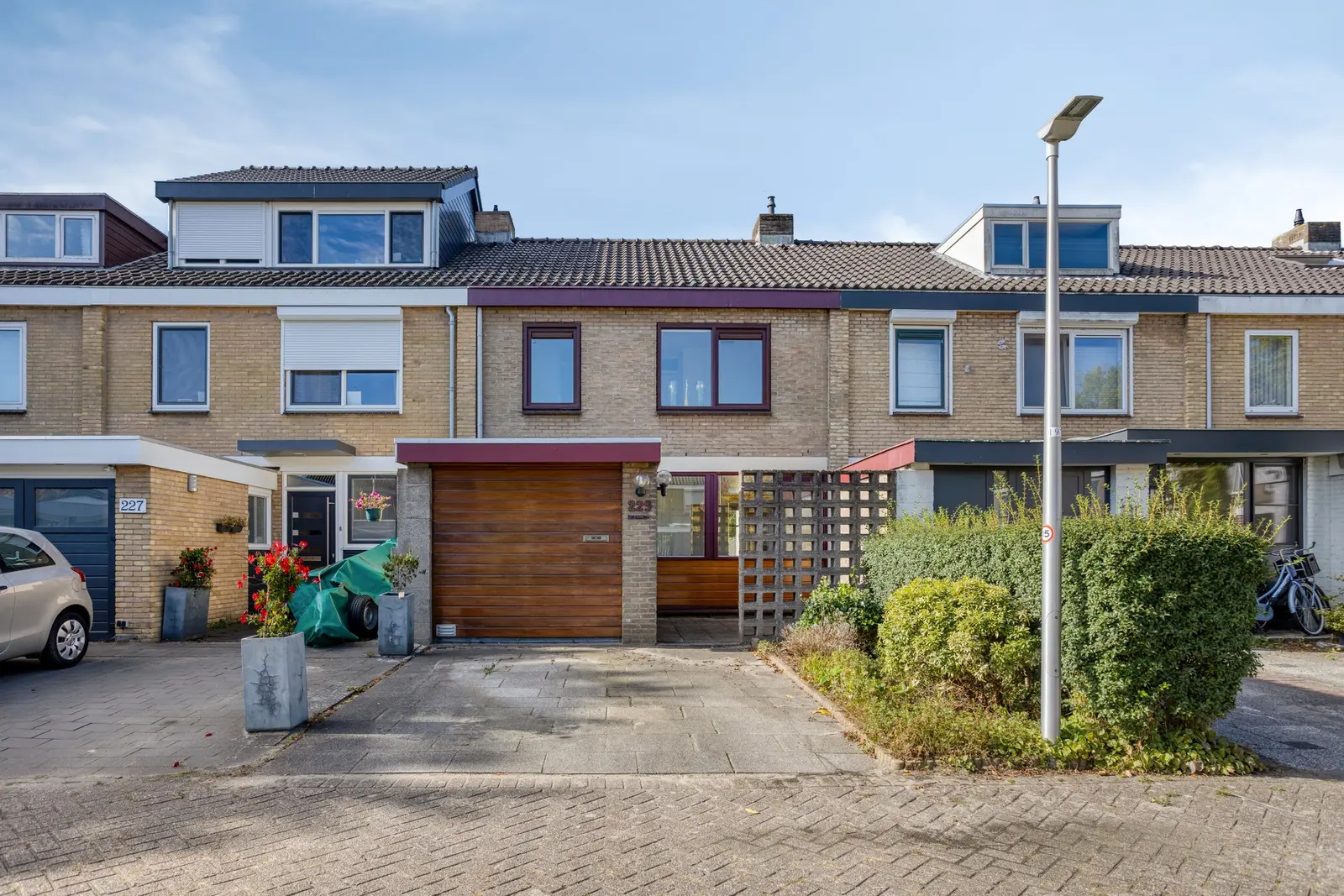 Merelhoven 229, foto 1