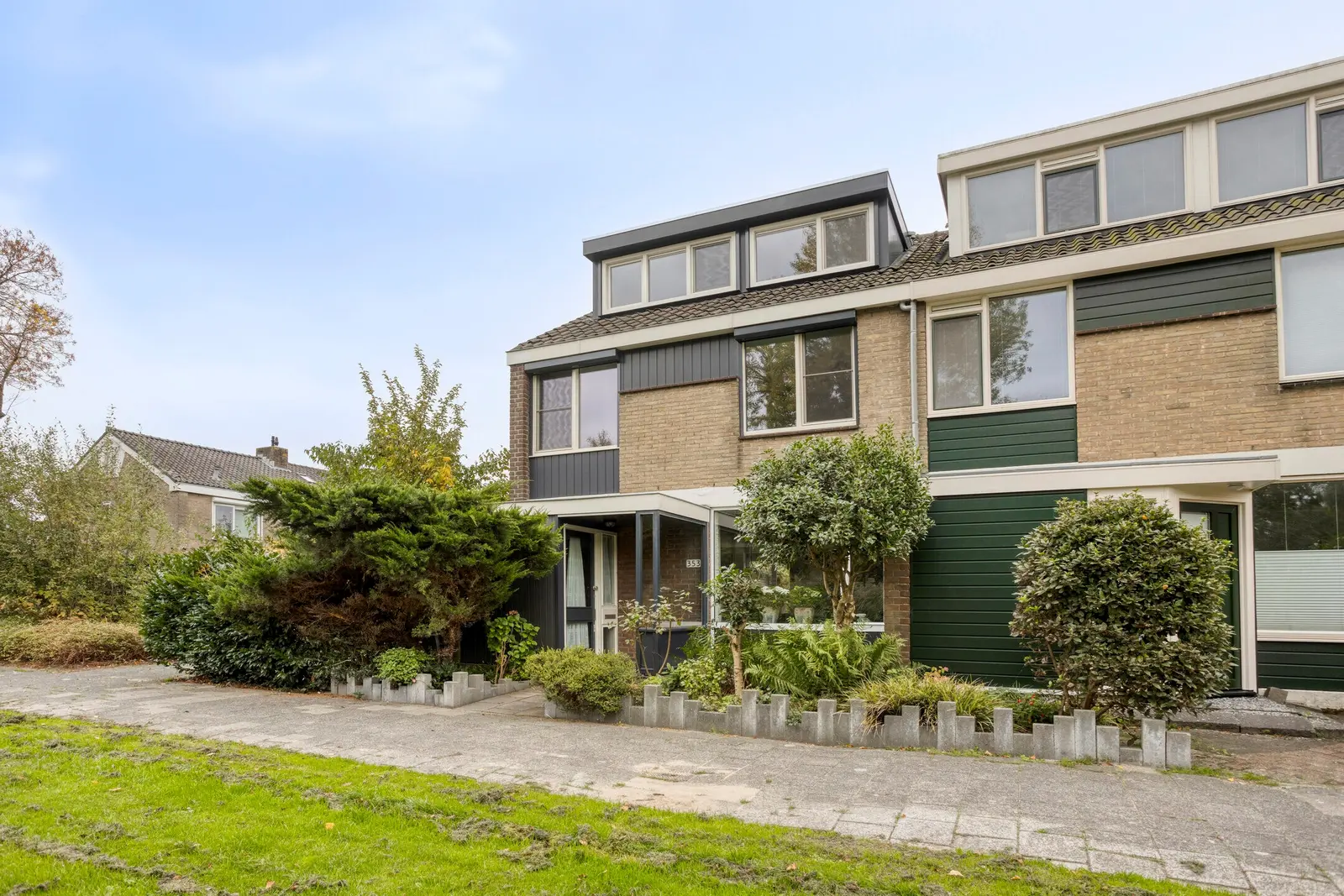 Merelhoven 353, foto 1