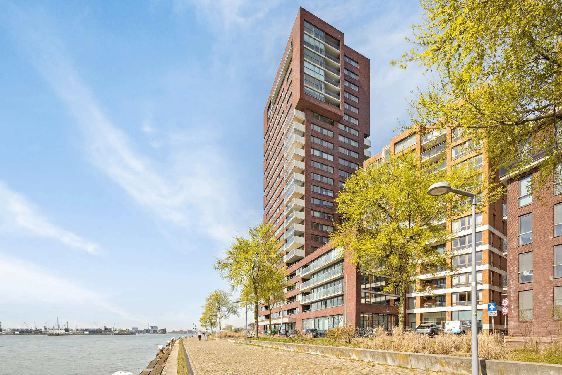 Lloydkade 729, foto 1