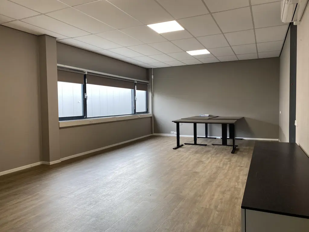Donkervoortlaan 22, OUD-BEIJERLAND