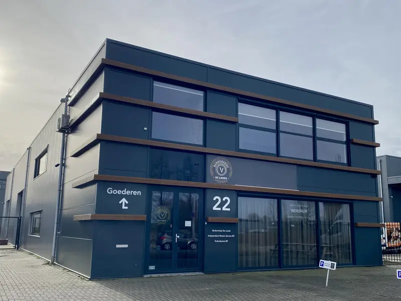 Donkervoortlaan 22, OUD-BEIJERLAND