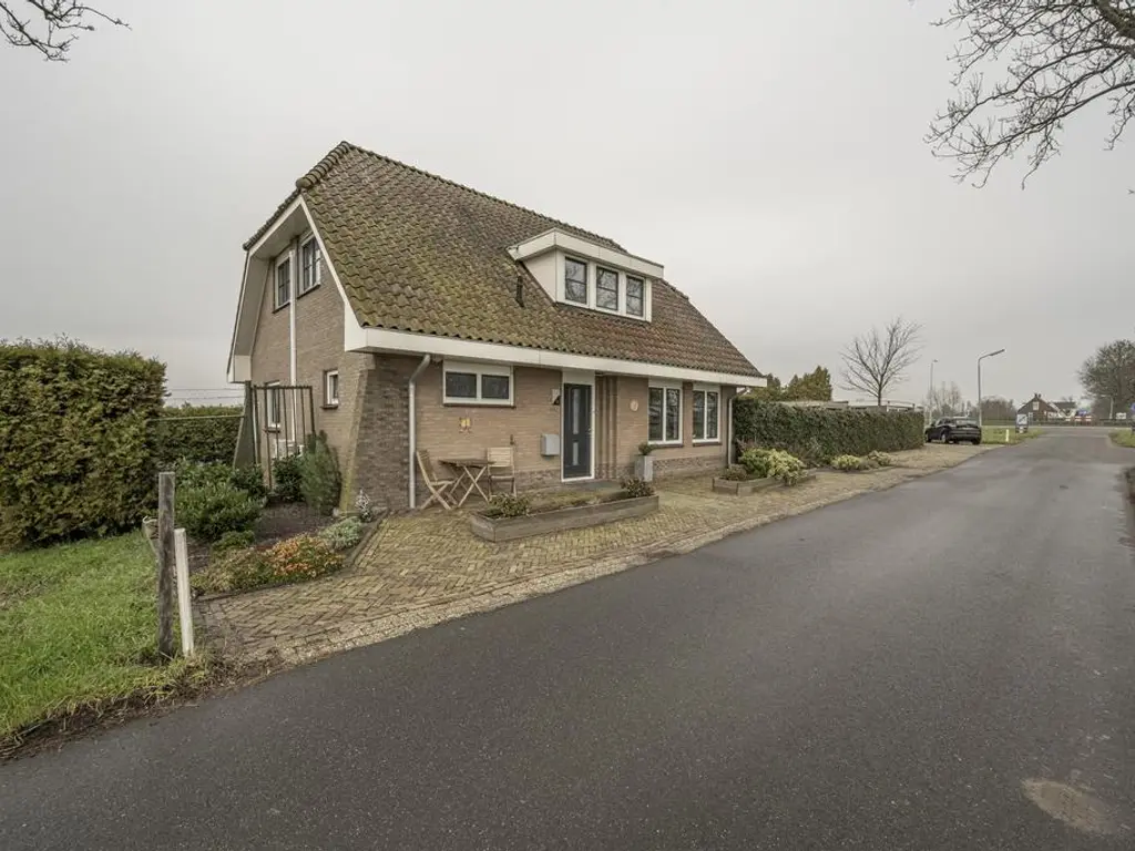 Westdijk 54, HEINENOORD