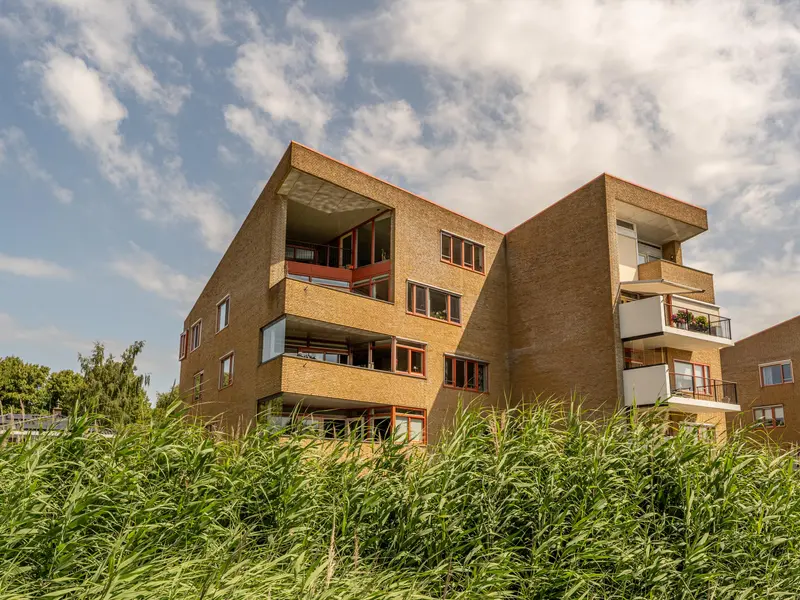 Dokter Kroesenring 42, OUD-BEIJERLAND