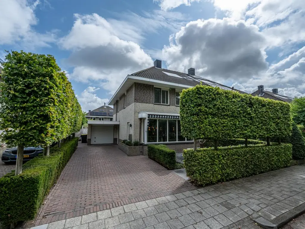 Rudolf Steinerpad 8, OUD-BEIJERLAND