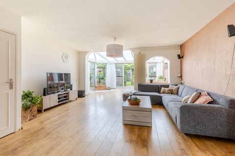 Burg. Burgersstraat 22