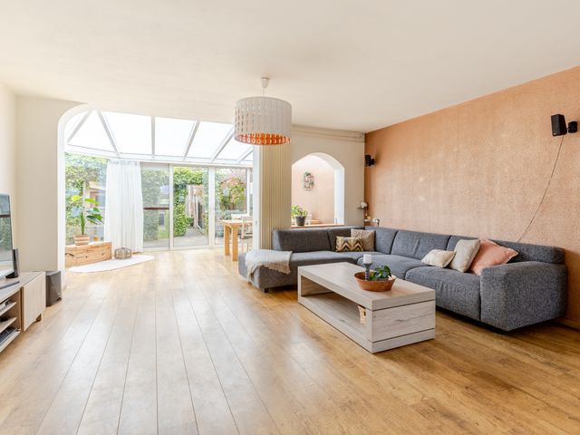 Foto van Burg. Burgersstraat 22