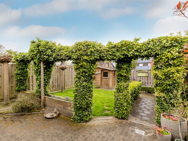 Foto van Burg. Burgersstraat 22