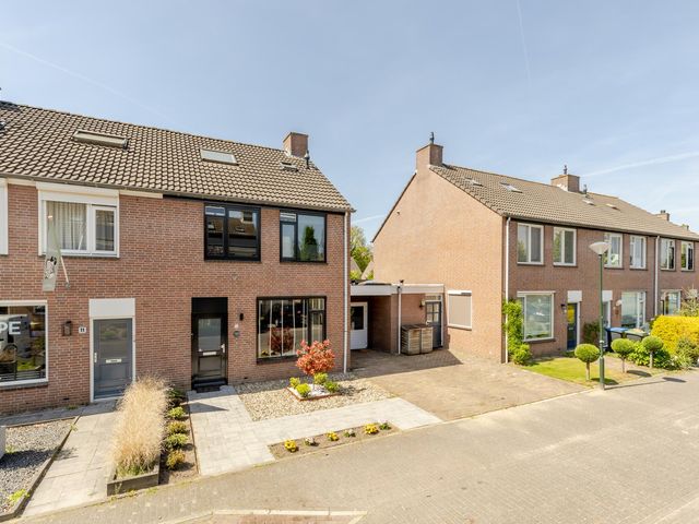 Foto van Hazelaar 13