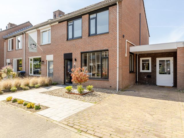 Foto van Hazelaar 13