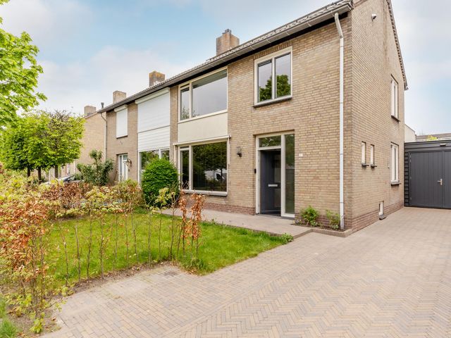 Foto van Burg. Van de Hurkstraat 21