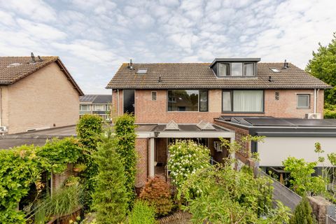 Esdoornlaan 22