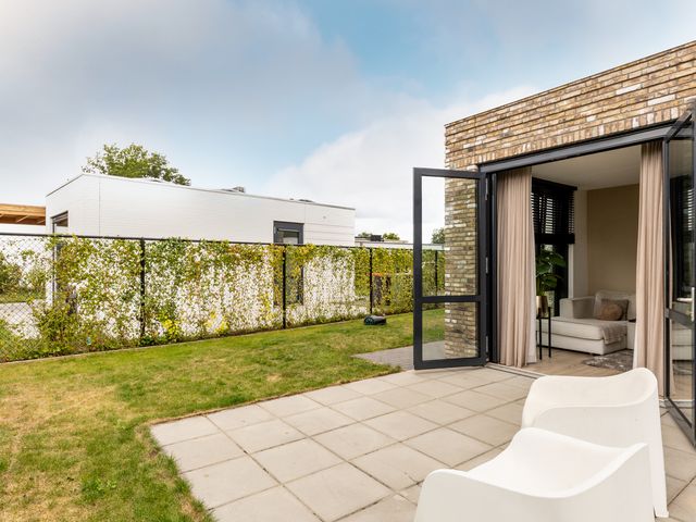 Foto van Loverensestraat 3 241