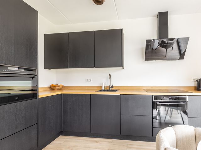 Foto van Loverensestraat 3 241