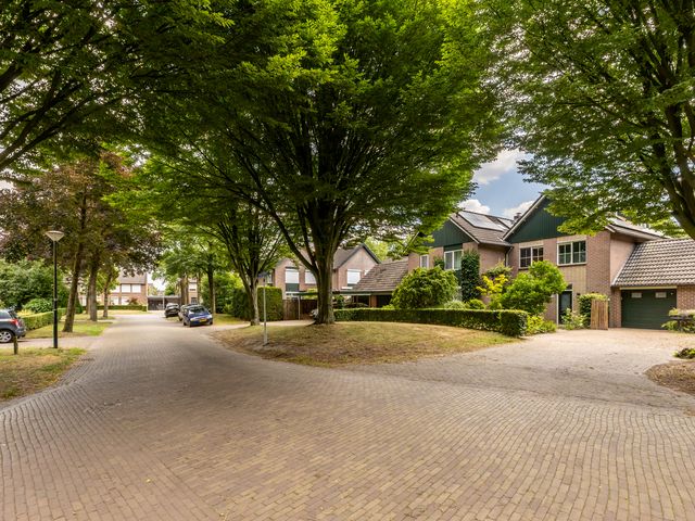 Foto van Burg. Van de Venstraat 15