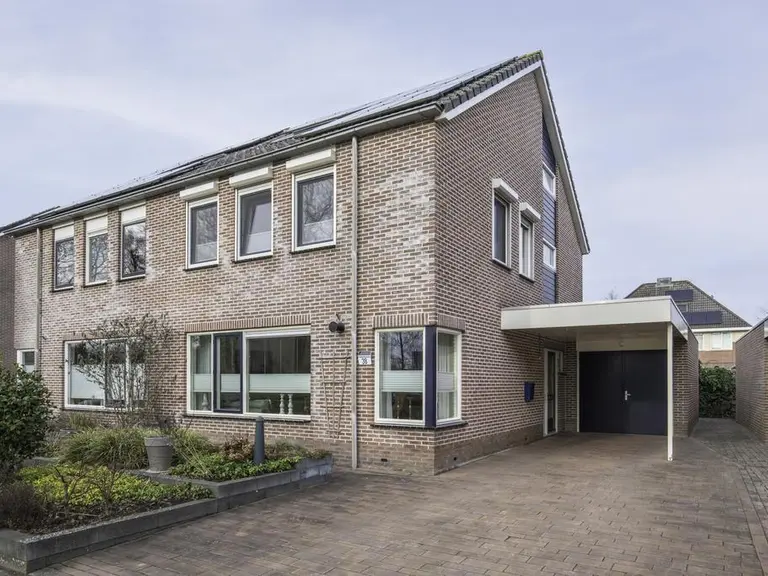 Kristalstoep 38, ASSEN