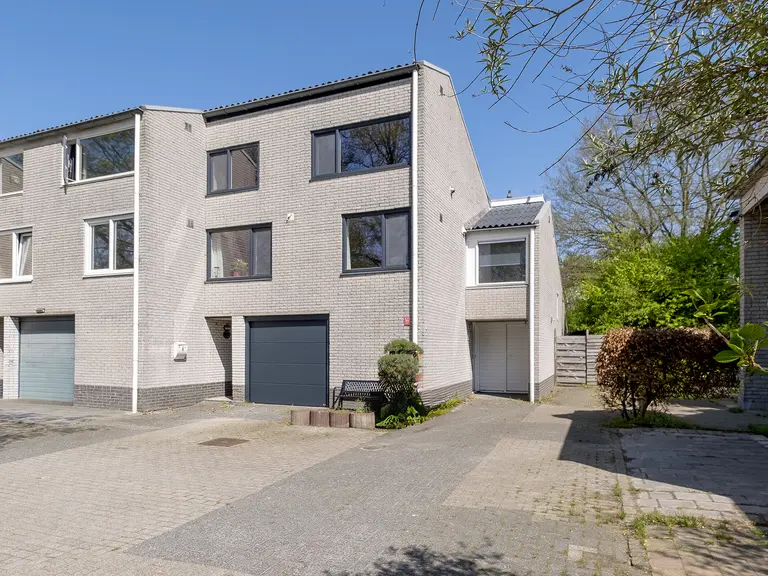 De Wouden 92, ASSEN