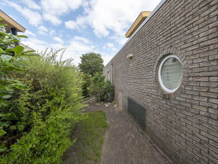 Weegbree 19, HOOGEVEEN