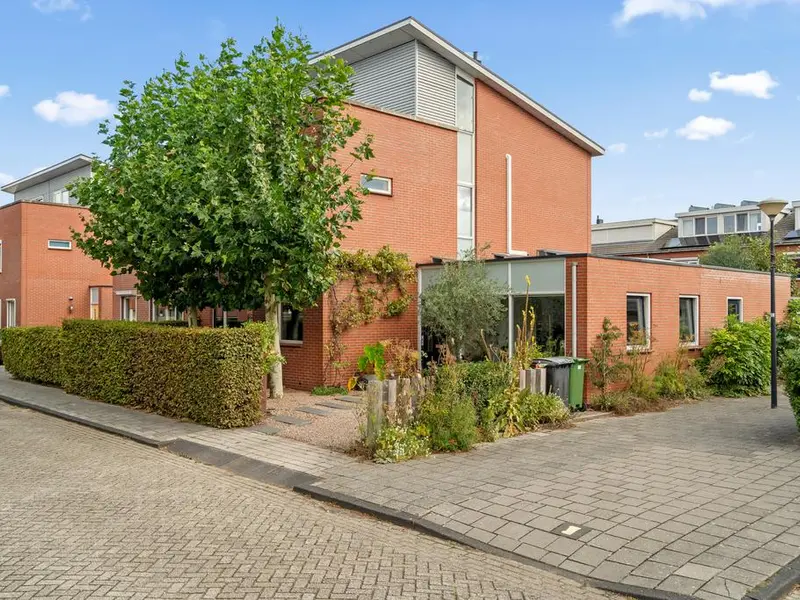 Pyreneeënstraat 13, WOERDEN