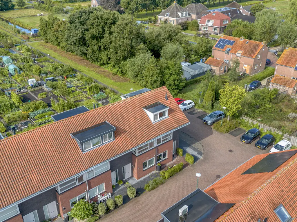 Het Erf 31, ZEGVELD