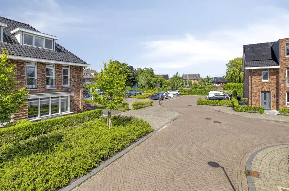 dr. Chris Soumokilstraat 13