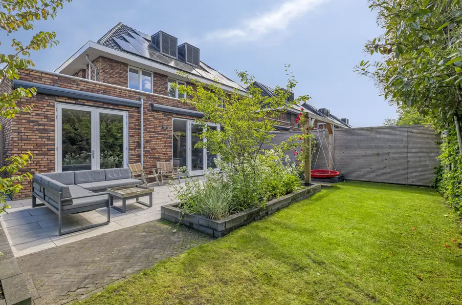dr. Chris Soumokilstraat 13