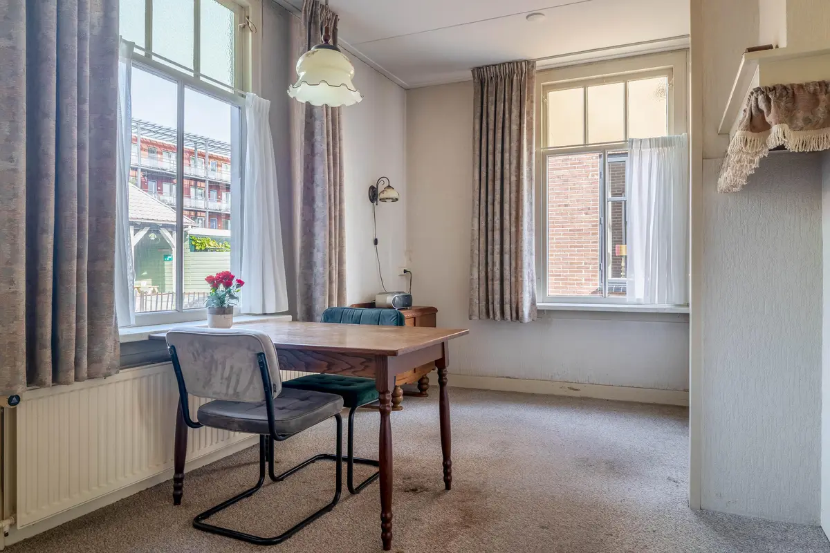 Emmastraat 69, LEKKERKERK