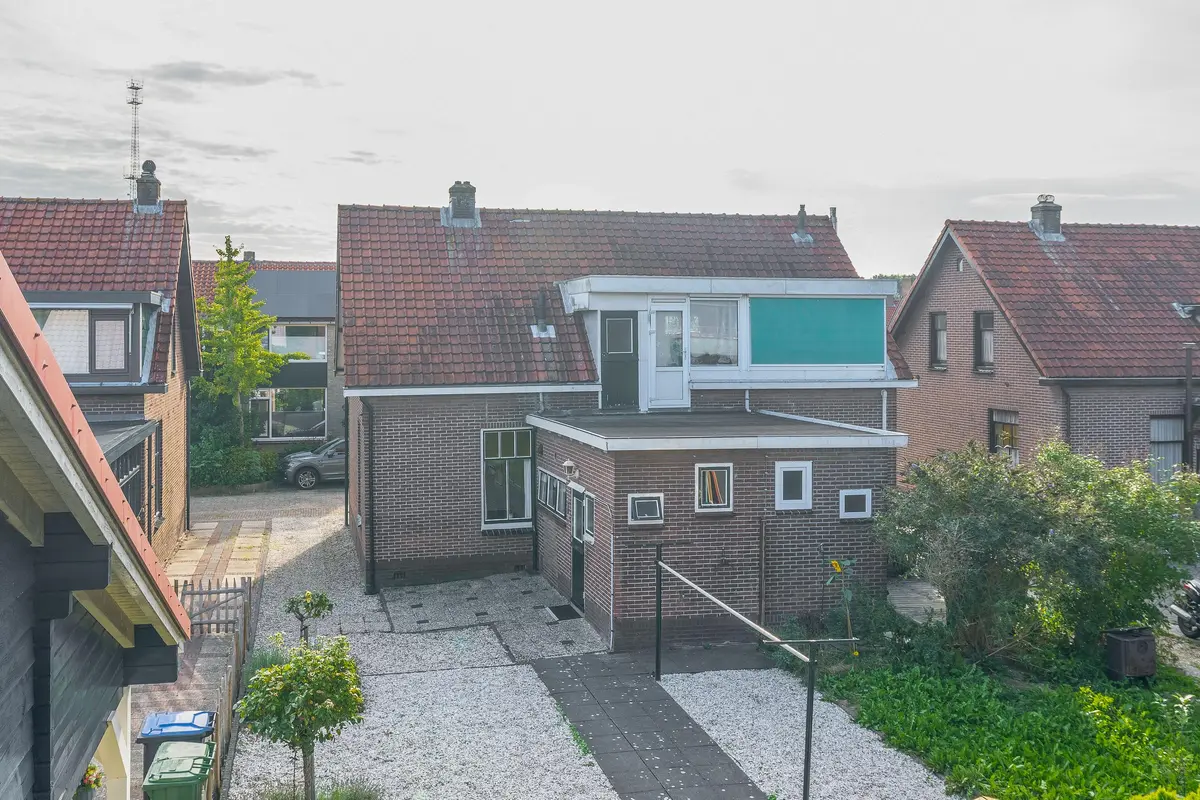Emmastraat 69, LEKKERKERK