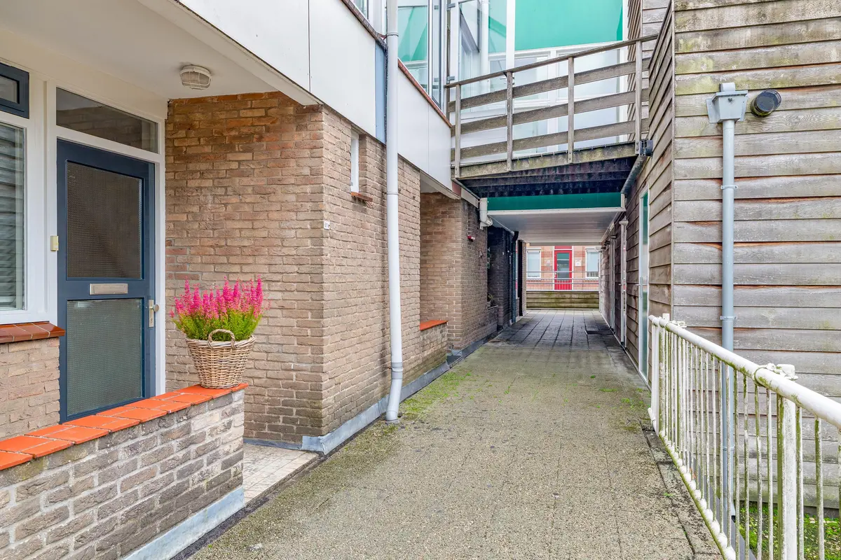Raadhuisplein 31a, LEKKERKERK