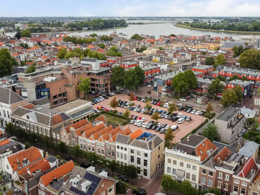 Schoolstraat 15, DORDRECHT