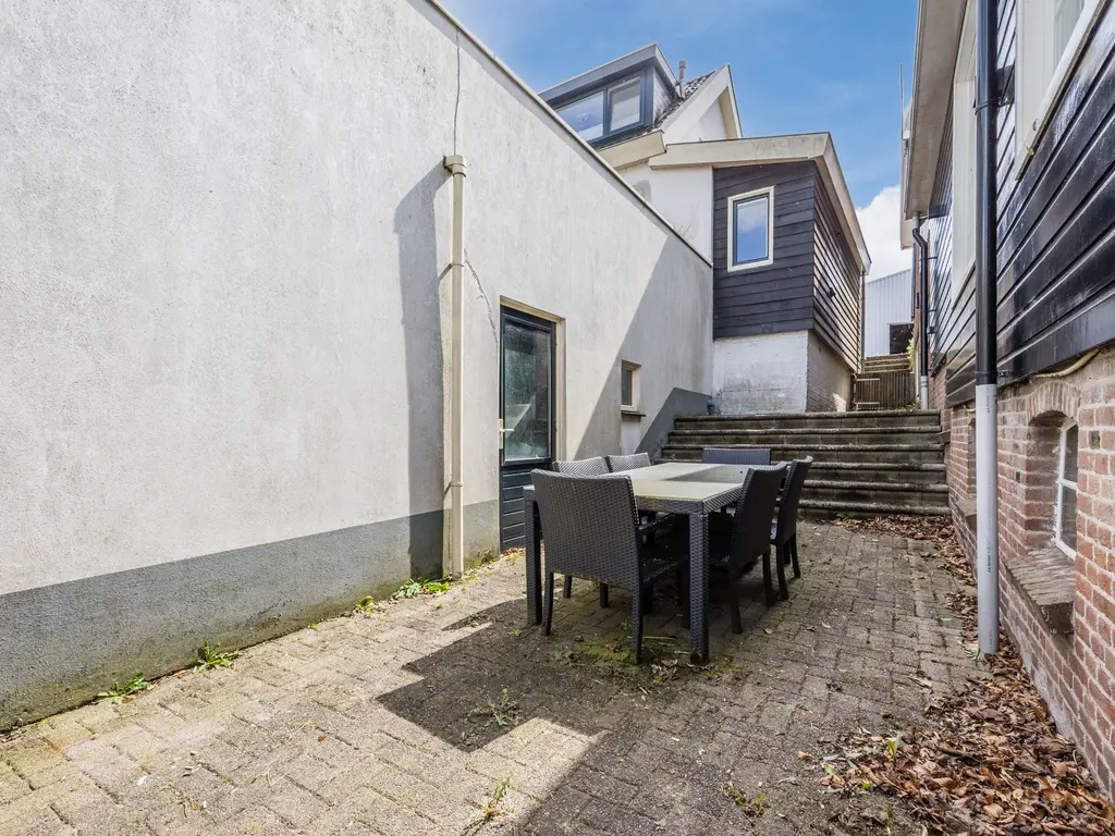 Oosteind 8, PAPENDRECHT