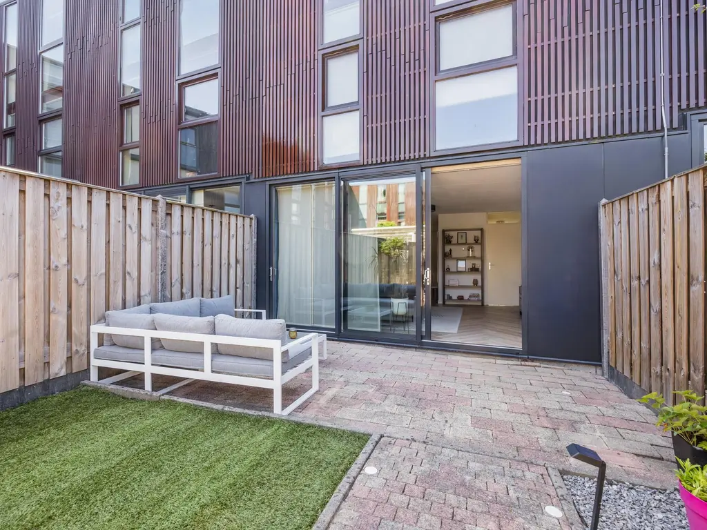 Klokjesbloem 7, PAPENDRECHT