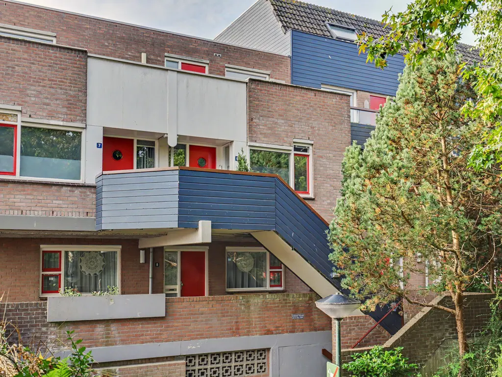 Doornenburg 6, DORDRECHT
