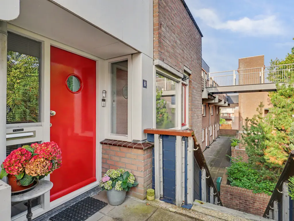 Doornenburg 6, DORDRECHT