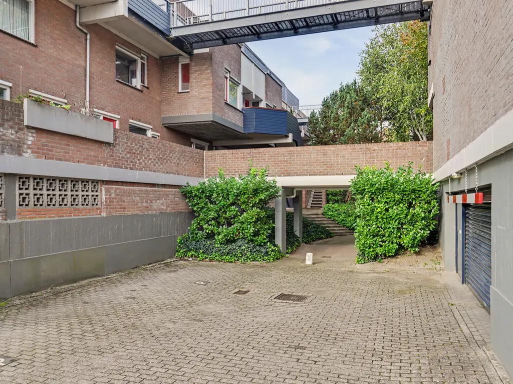 Doornenburg 6, DORDRECHT