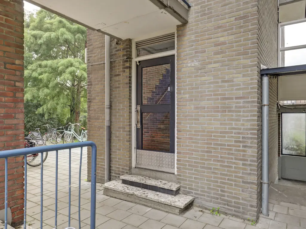 Oltmansstraat 33, PAPENDRECHT