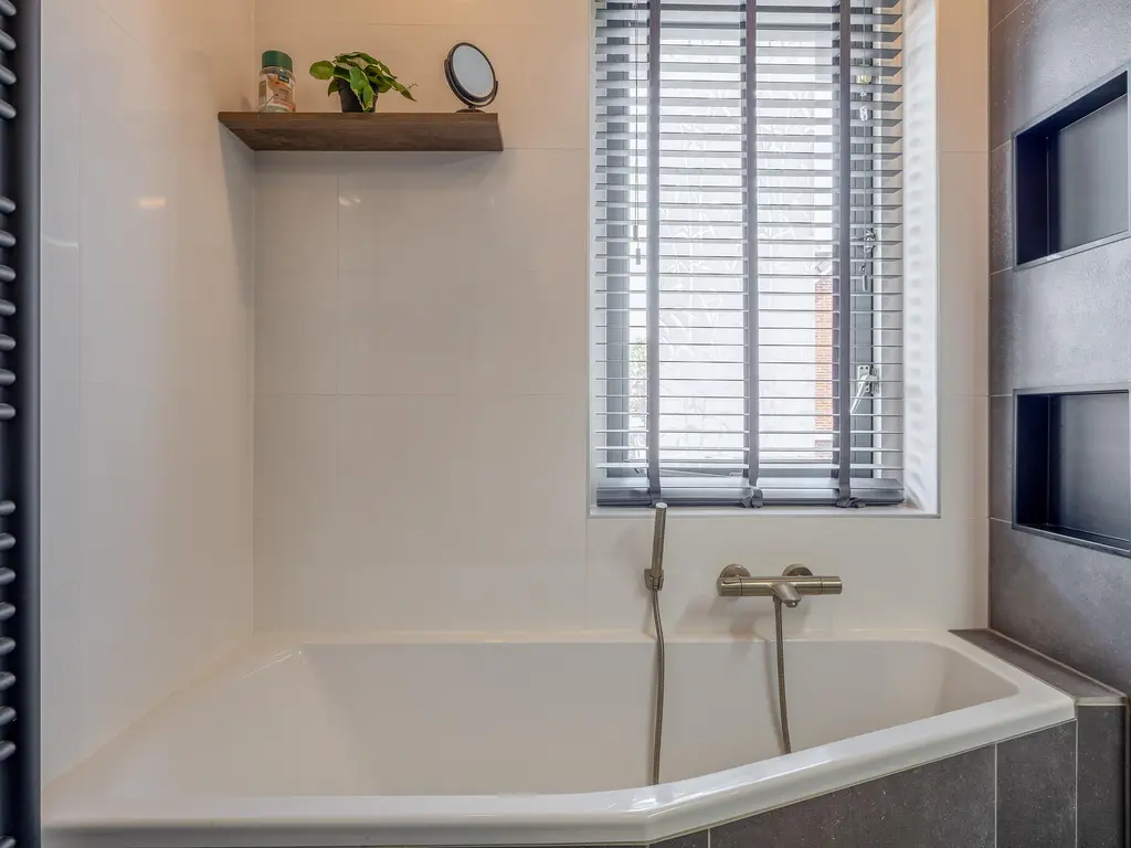 Rondostraat 68, HELLEVOETSLUIS