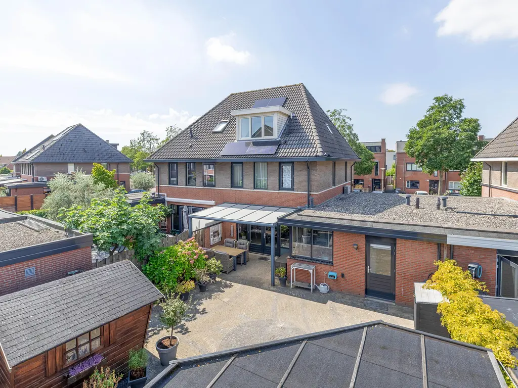 Rondostraat 68, HELLEVOETSLUIS