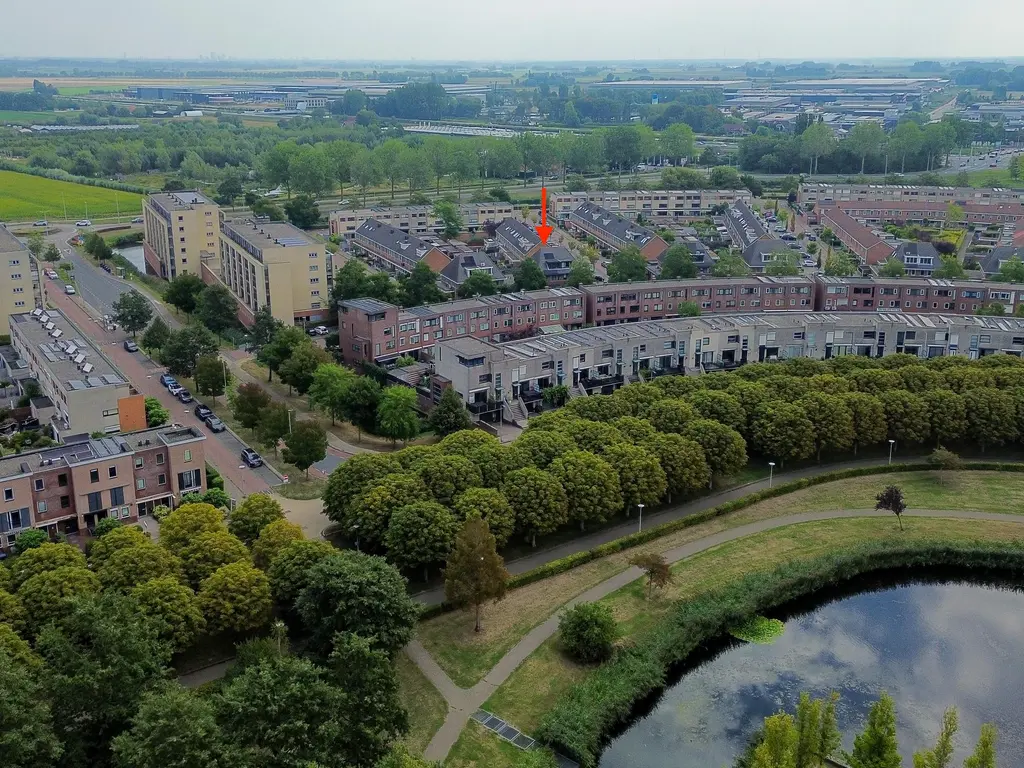 Rondostraat 68, HELLEVOETSLUIS